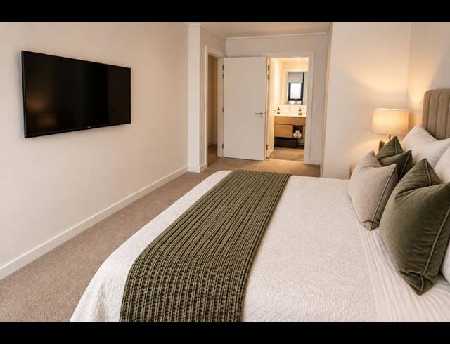 2 BEDROOM APARTMENT FOR SALE IN RONDEBOSCH